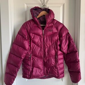 Women’s Mountain Hardware Puffer Jacket